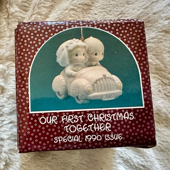 1990 Enesco Precious Moments Wedding Ornament - White and Cream - Picture 9 of 14